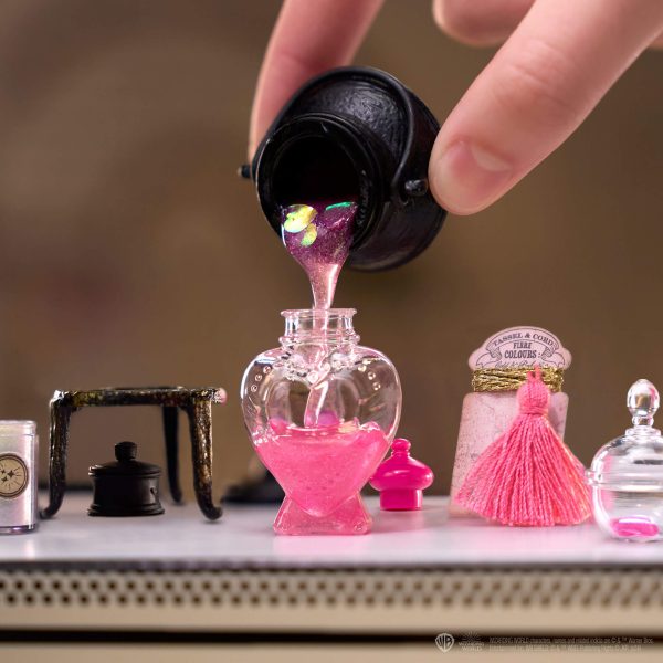 MGA s Miniverse Make It Mini Potions Harry Potter Mini Collectibles Online now